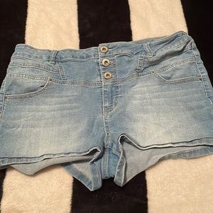 Blue spice high waisted jean shorts. Size 13/14